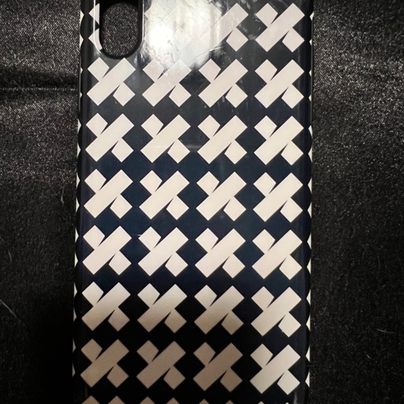 iPhone XS Max Cases - Picture 7 of 9